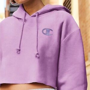 Champion Women’s Lavender Cropped Hoodie- medium